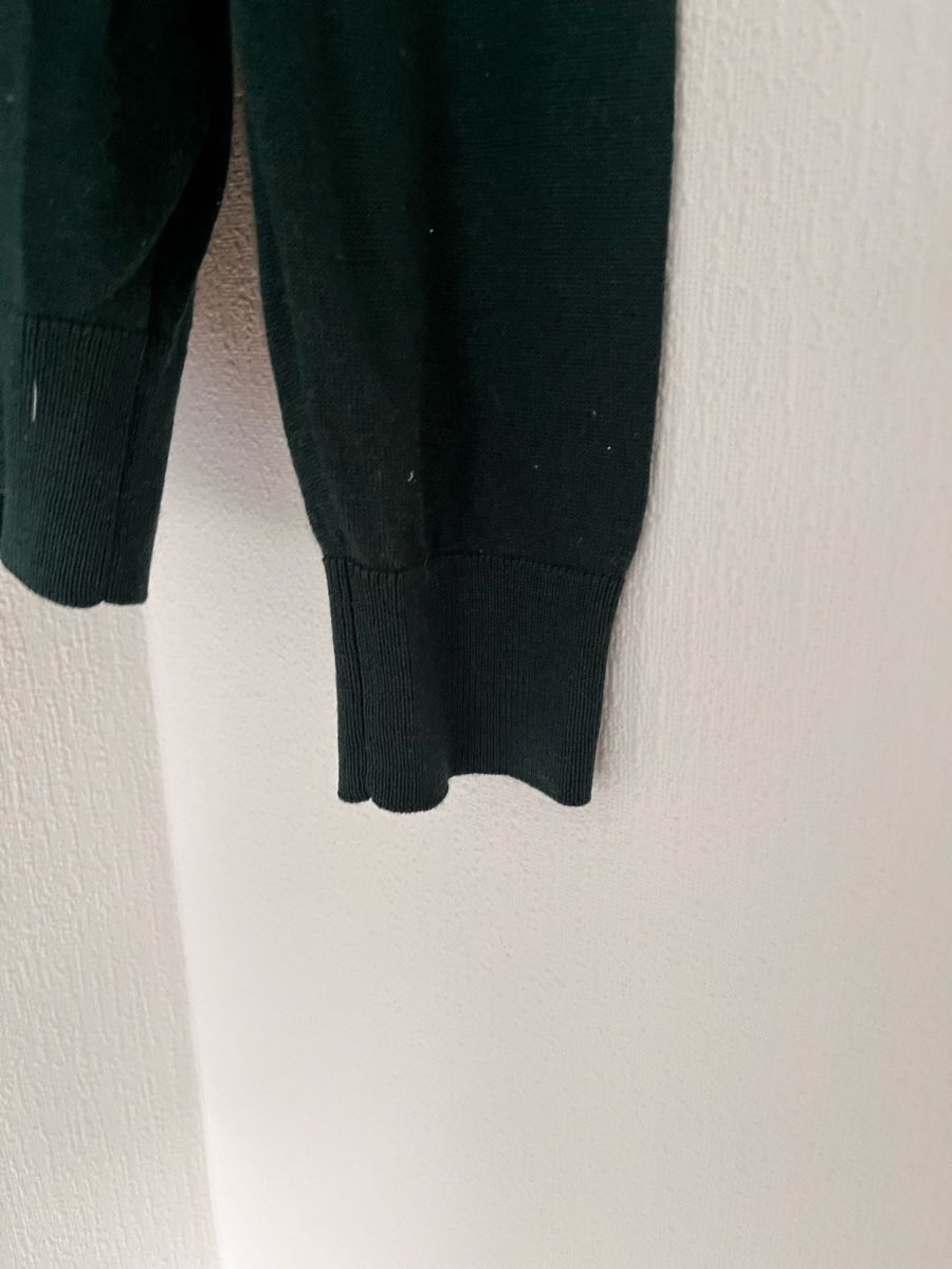 Uniqlo Pullover & Sweatshirts: Herren Pullover UNIQLO Dark Green Size M 100% Wool – Gebraucht aus Lausanne von Danash 1