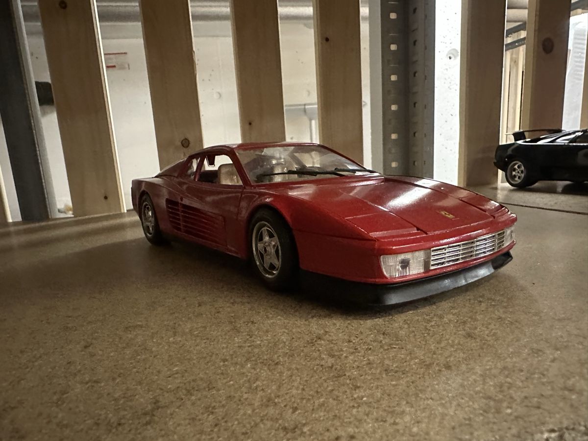 Bburago Modellini d'auto: Ferrari Testarossa Modellauto 1:18 – Usato da Zürich venduto da ner_j6xn 1