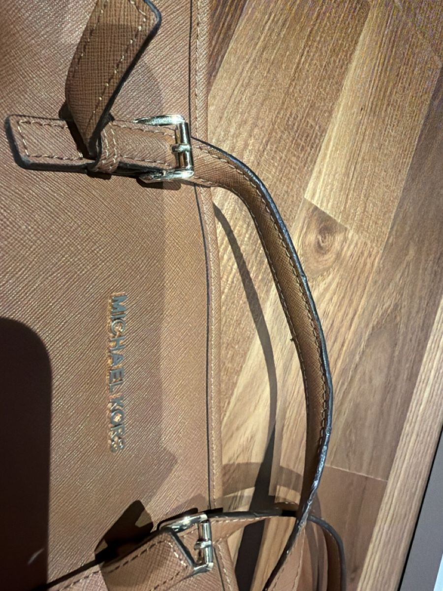 Michael Kors Borse da donna: Michael Kors Bag – Usato da Mendrisio venduto da AlicesSecretCloset 3