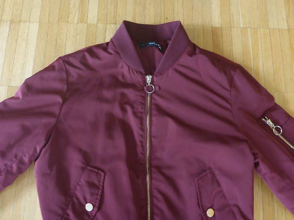 Tally Weijl Jacken: Jacke bordeaux Gr. 36 Tally Weijl – Gebraucht aus Wettingen von okatiki