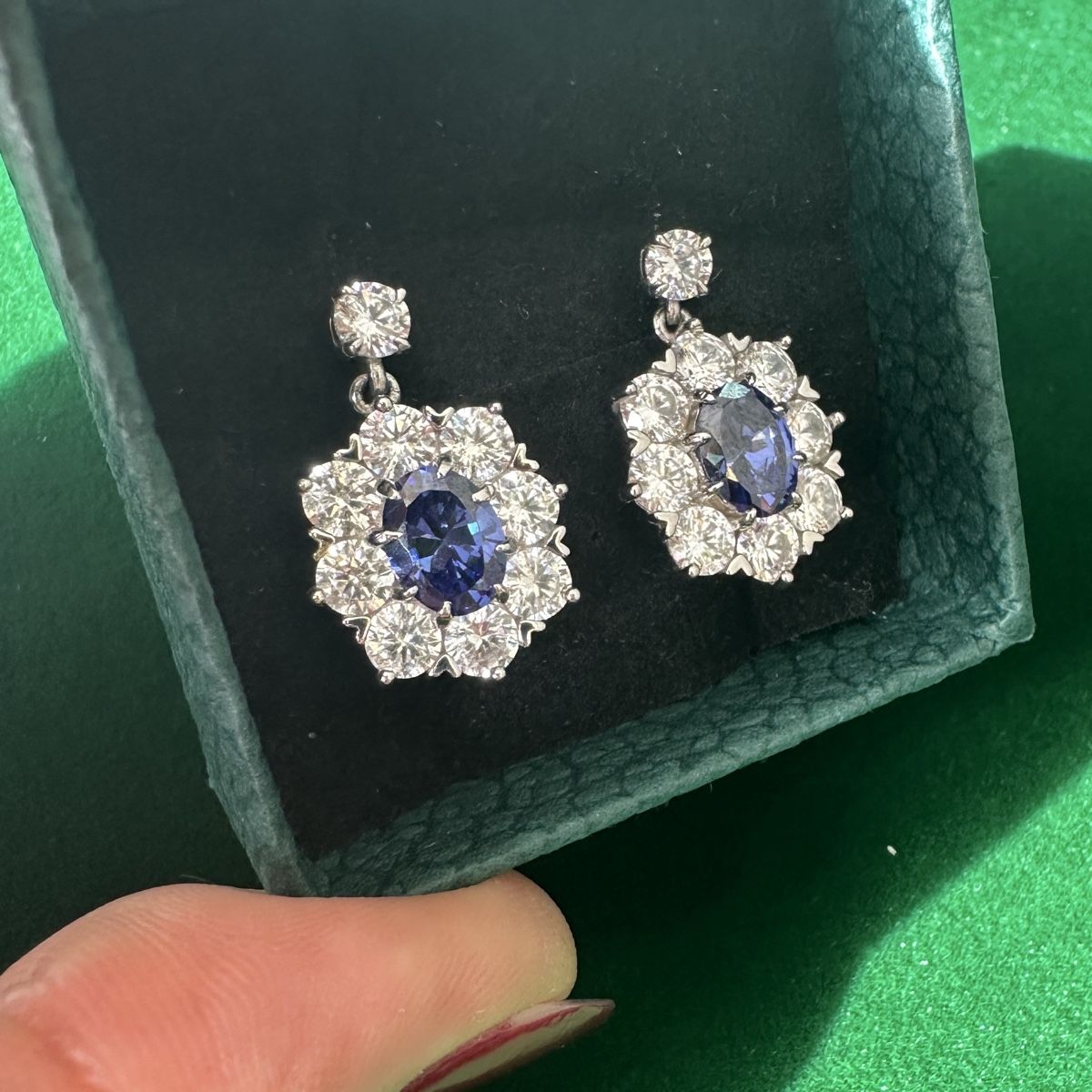 Ohrringe & -stecker: Moissanite silver 925 earrings – Neu (gemäss Beschreibung) aus Richterswil von L.Staudenmann 2