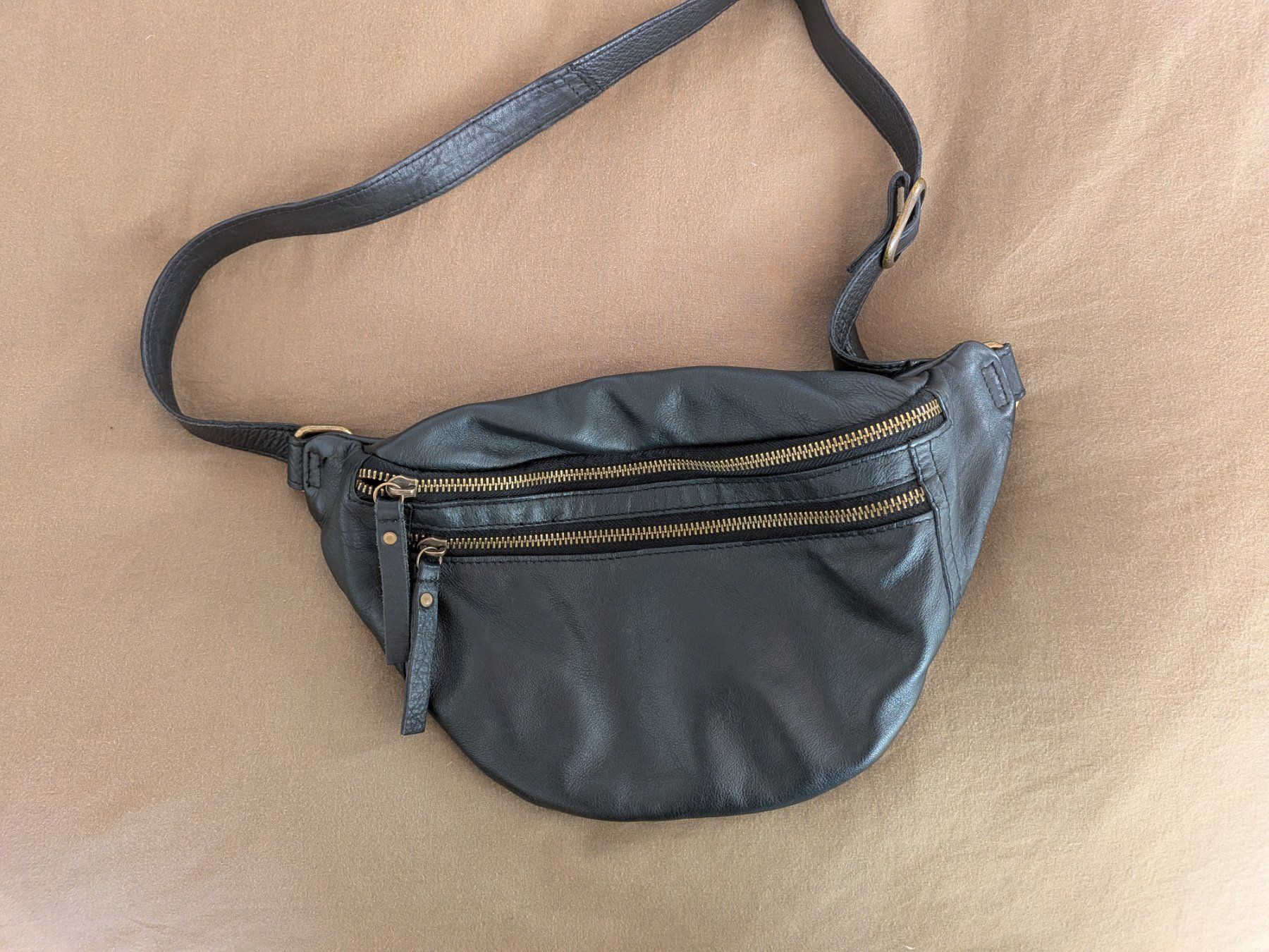 Sacs: Tasche Leder – Neuf (Voir description) à Ostermundigen par om11 1