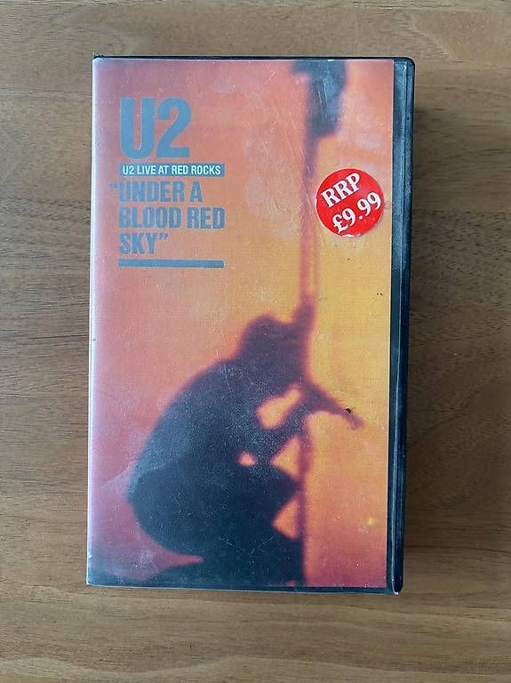 Tutti i VHS: A vendre cassette vidéo concert U2 – Usato da Marin-Epagnier venduto da Moi