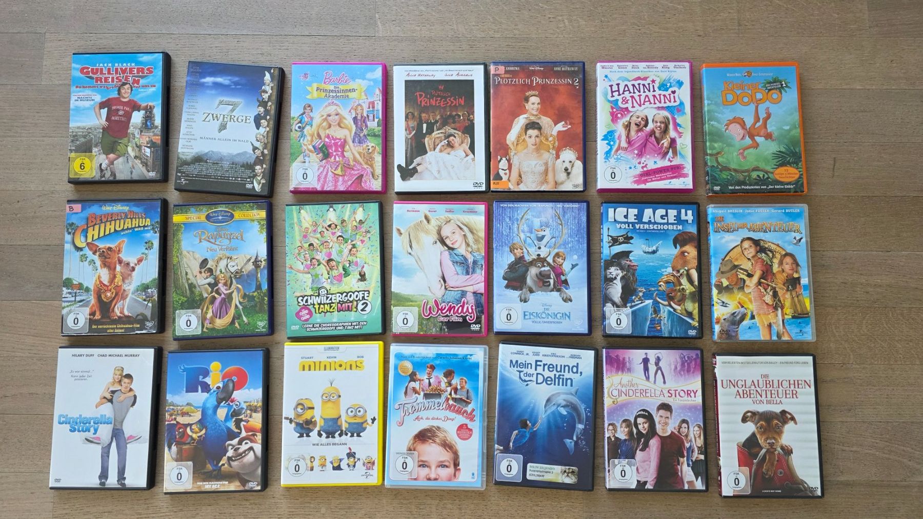 Tutti i DVDs: Kinderfilme Sammlung DVD, 21 Stück! – Usato da Aadorf venduto da Baikaa