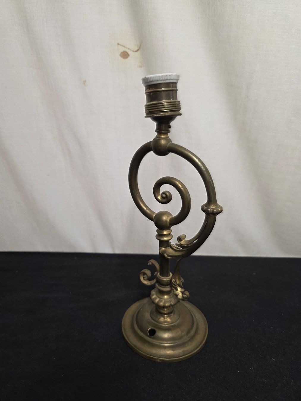 Lampadari & plafoniere: Antike Messinglampe, Jugendstil-Leuchter, Vintage Deko-Objek – Usato da Wolfertswil venduto da Antiko 3