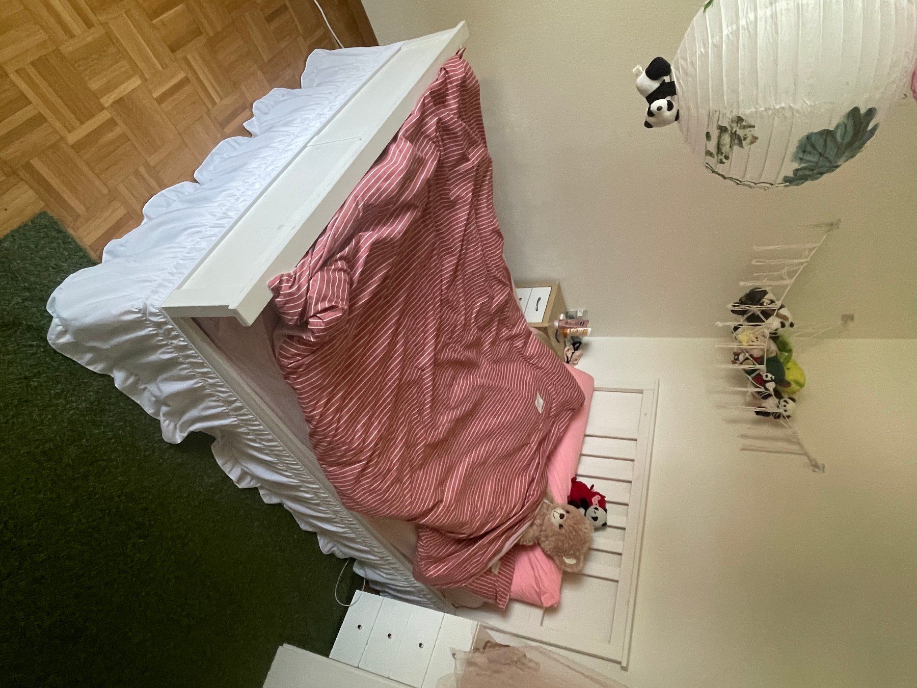 Ikea Betten: Ikea Bett 160x200 – Gebraucht aus Zürich von Leistong