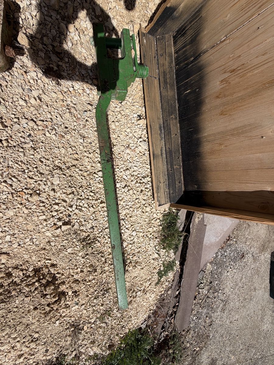 John Deere Trattori: John Deere Zugpendel – Usato da Liesberg Dorf venduto da hur_ksp9