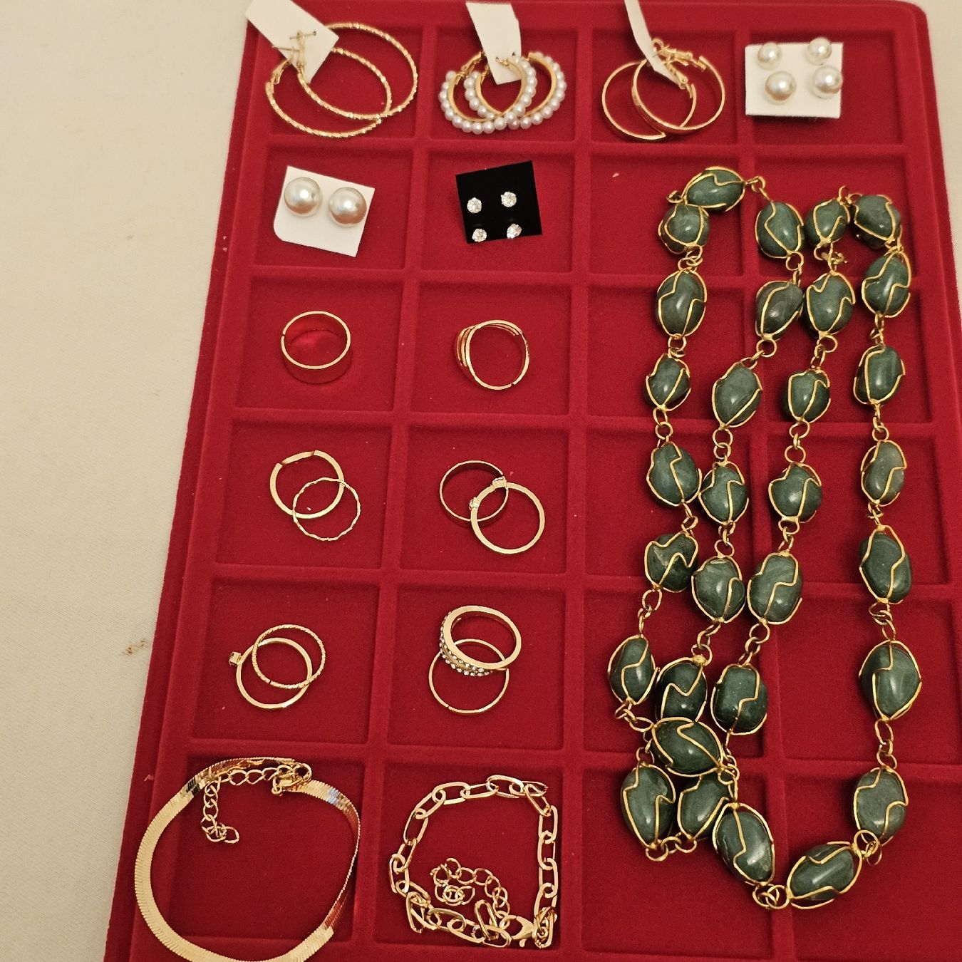 Altri gioielli: 29 stück  modescmuck lot – Nuovo (secondo la descrizione) da wolfhalden venduto da 46464646 5