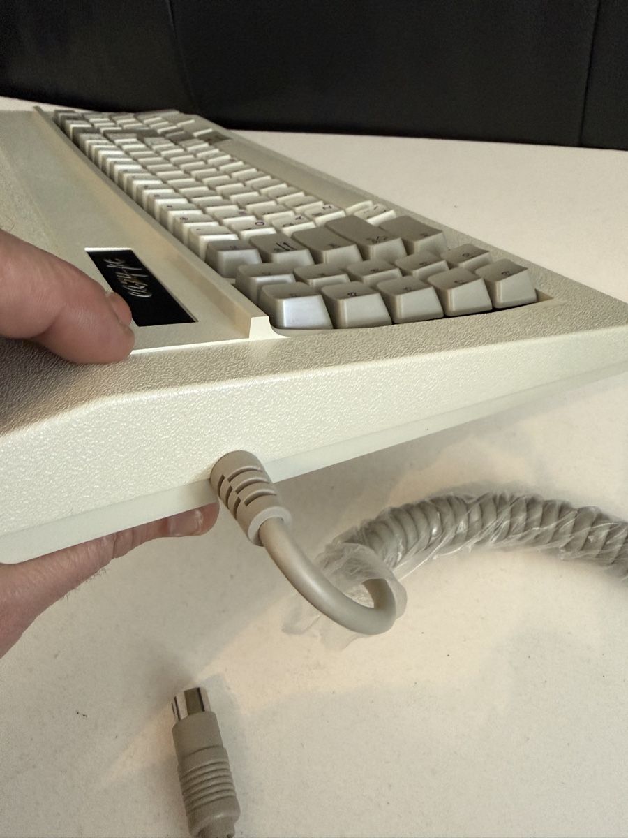 Tastiere: Zenith Z-150 Eazy PC Keyboard NOS État Exceptionnel – Usato da Genève venduto da sho_67qj 8
