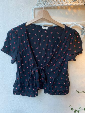 Brandy Melville haut fleuri noir manches courtes femme T.U.