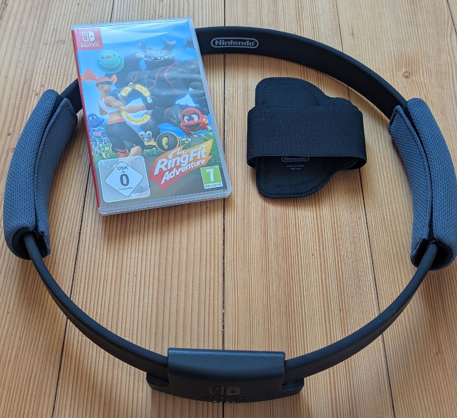 Nintendo Giochi: Nintendo Switch Ring Fit Adventure – Usato da Langenthal venduto da Stibeline