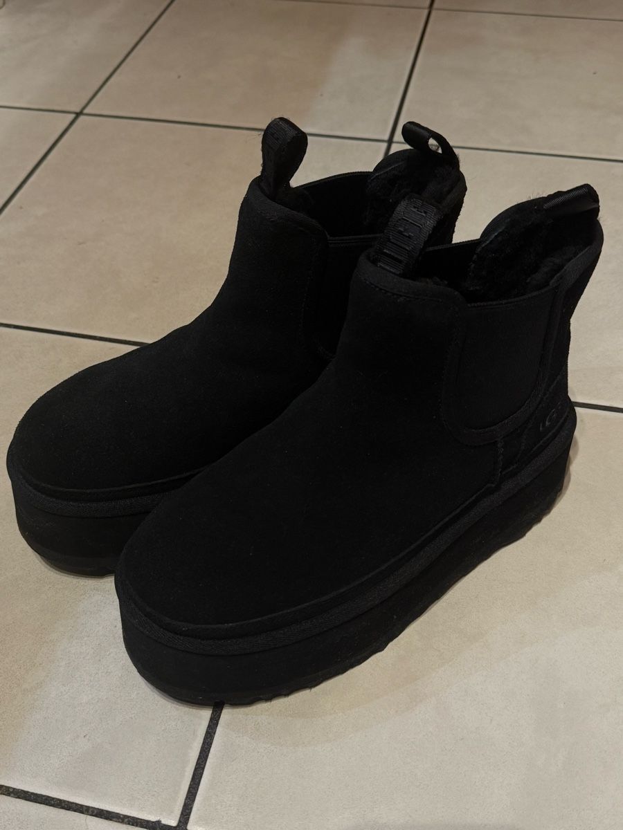 Ugg Scarpe da donna: Botte Chelsea UGG, Taille 39 – Usato da Monthey venduto da Joseph-29 2
