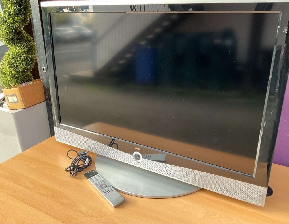 Loewe Televisori: TV Loewe Art 40 3D – Usato da Confignon venduto da miguelsiul