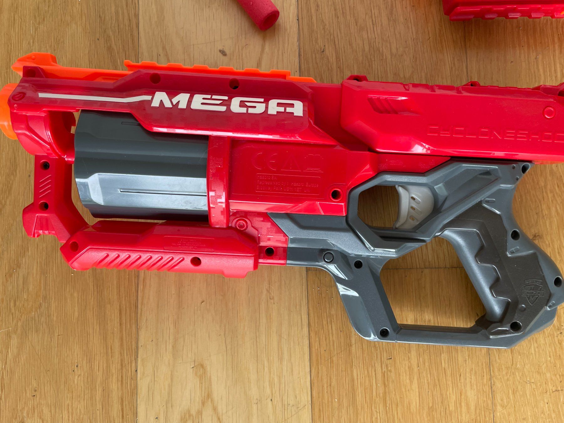 Nerf Giocattoli: Deux pistolets Nerf - Magnus et Cyclone Shock – Usato da Petit Lancy venduto da gil_hr6v 1