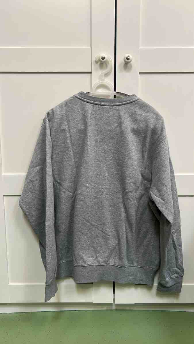 Nike Pullover & Sweatshirts: Nike Pullover grau Grösse M neuwertig – Neu (gemäss Beschreibung) aus Recherswil von svfae77 1