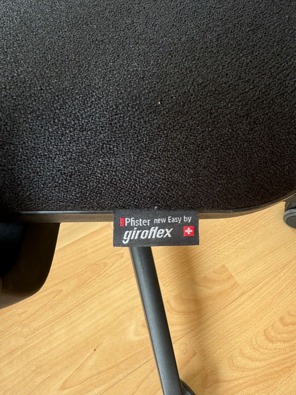 Giroflex Sedie: Giroflex Bürostuhl Mobil Pfister – Usato da St. Gallen venduto da cedisells 3