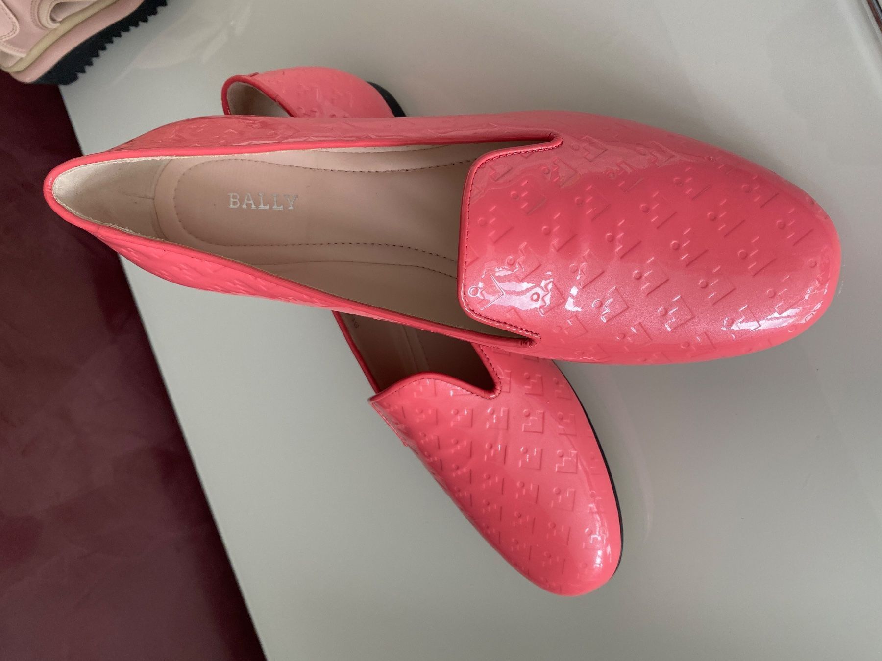 Bally Scarpe da donna: Bally Balerinas US 8;EU5,5;FR 38,5 E – Nuovo e nell'imballaggio originale da Volketswil venduto da praxis12
