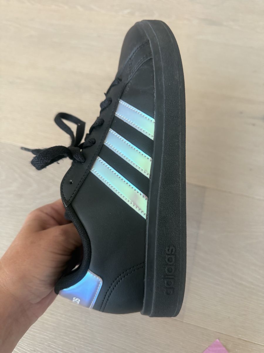 Adidas Herrenschuhe: Adidas Grösse 38 – Neu (gemäss Beschreibung) aus Wallisellen von Nataschab0