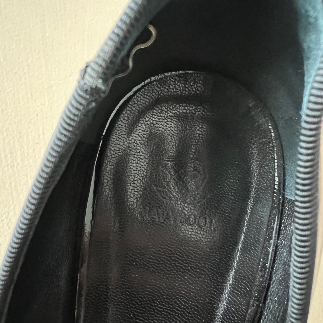Navyboot Damenschuhe: neue NAVYBOOT Lackleder Pumps 🖤 – Neu (gemäss Beschreibung) aus Zürich von ClosetQueen 8