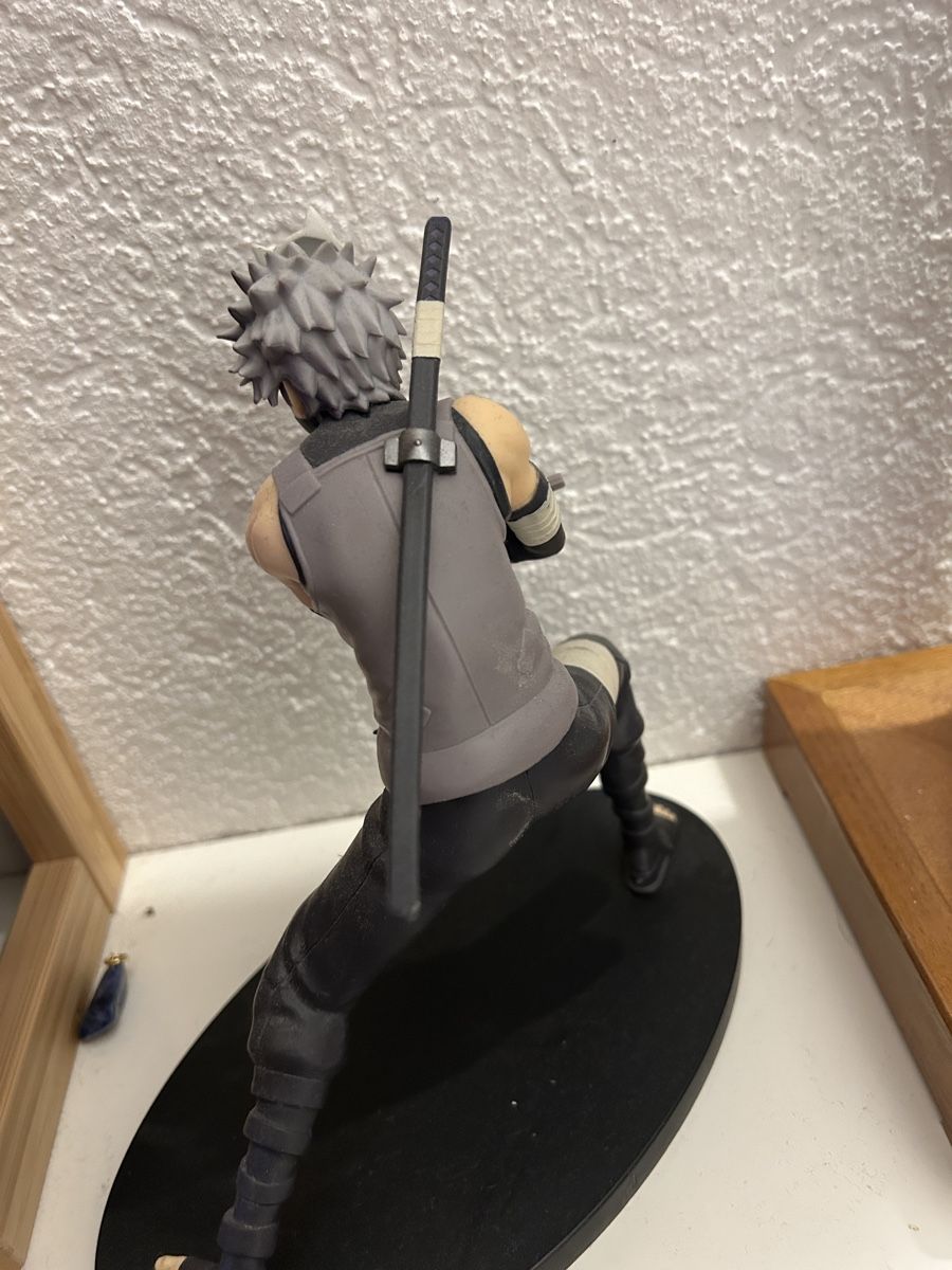 Statuette: Figurine Naruto, Kakashi Hatake Masque Anbu – Usato da L'Isle venduto da DanielGed 1