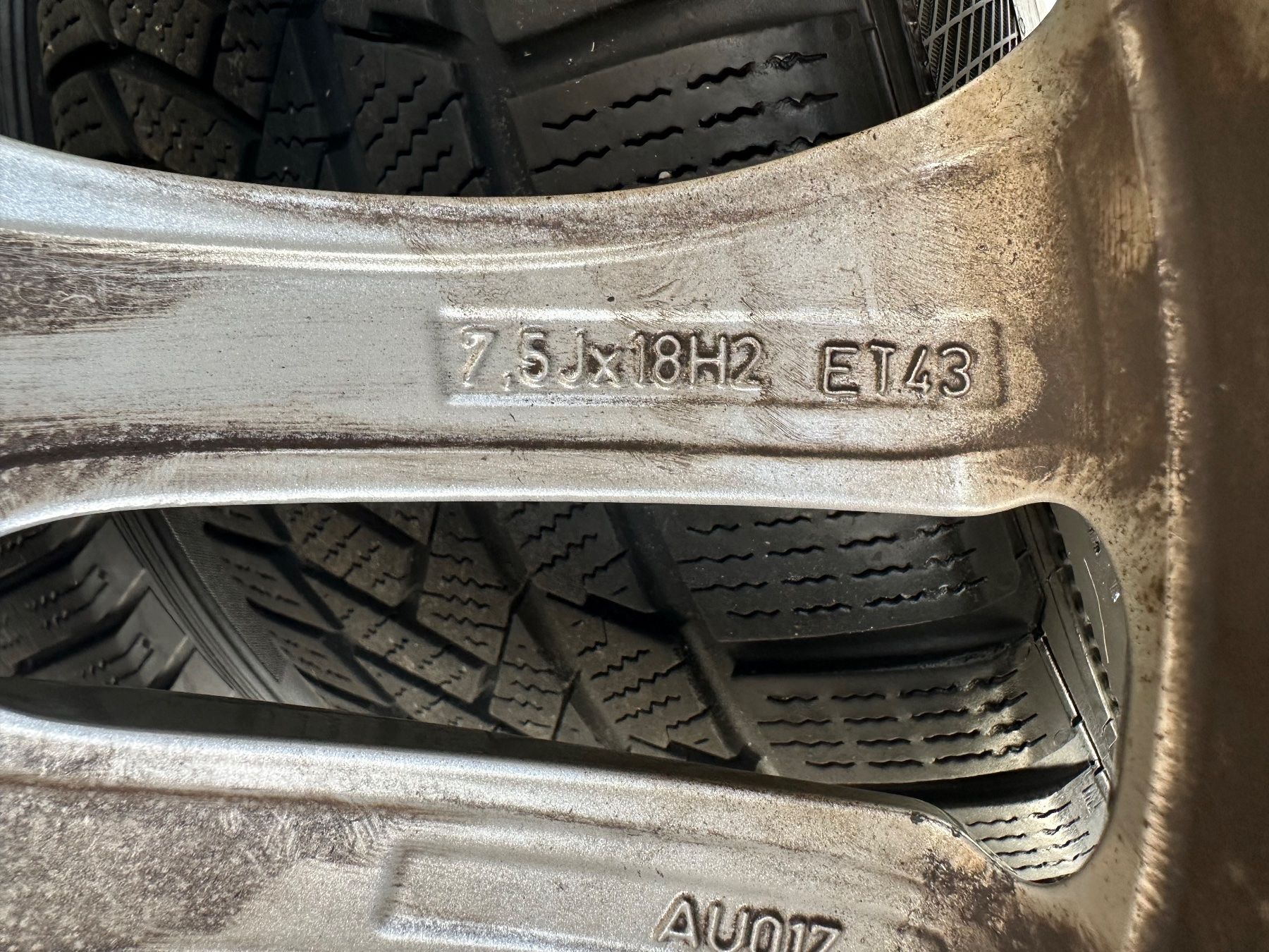 Audi Pneumatici & Ruote complete: Originale Audifelgen A4/S4 B8 – Usato da tann venduto da M-Performance 2