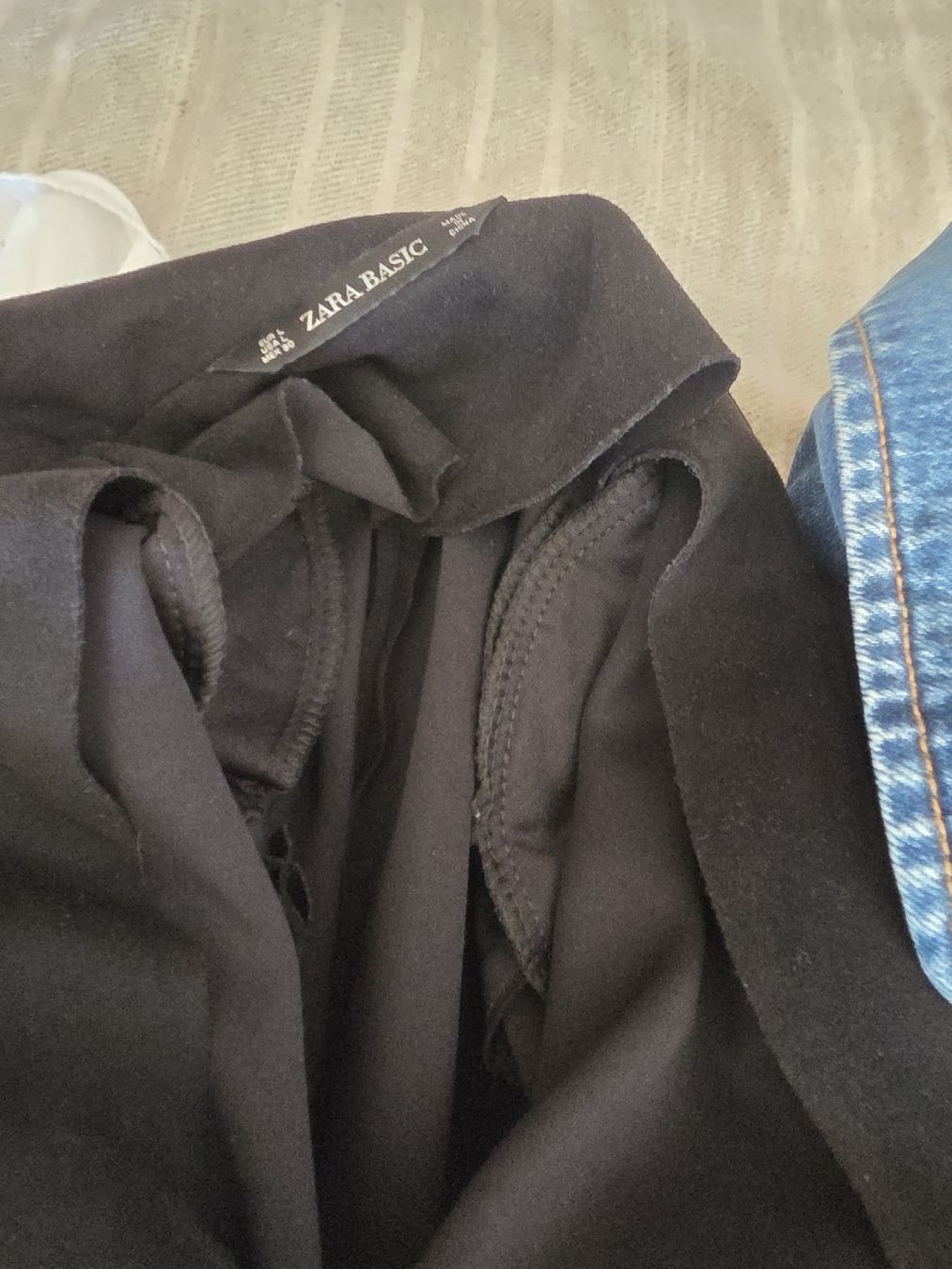 Lotti di vestiti: Kleider & Schuhe zu verkaufen – Usato da Lenzerheide/Lai venduto da Sandrapereira.p 6