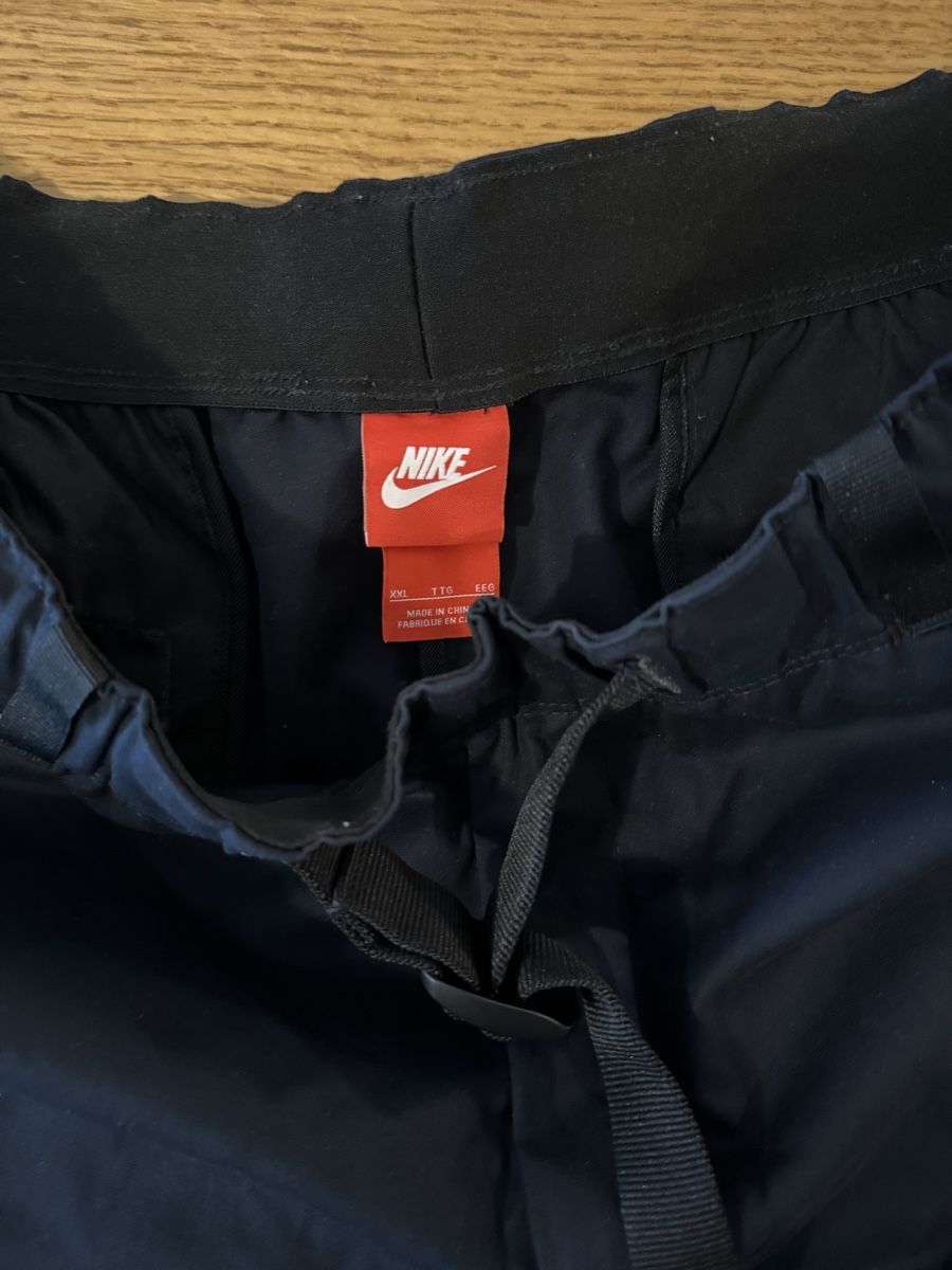 Nike Pantaloni: Nike x Patta Cargohose – Usato da Zürich venduto da sell_my_stuff 4