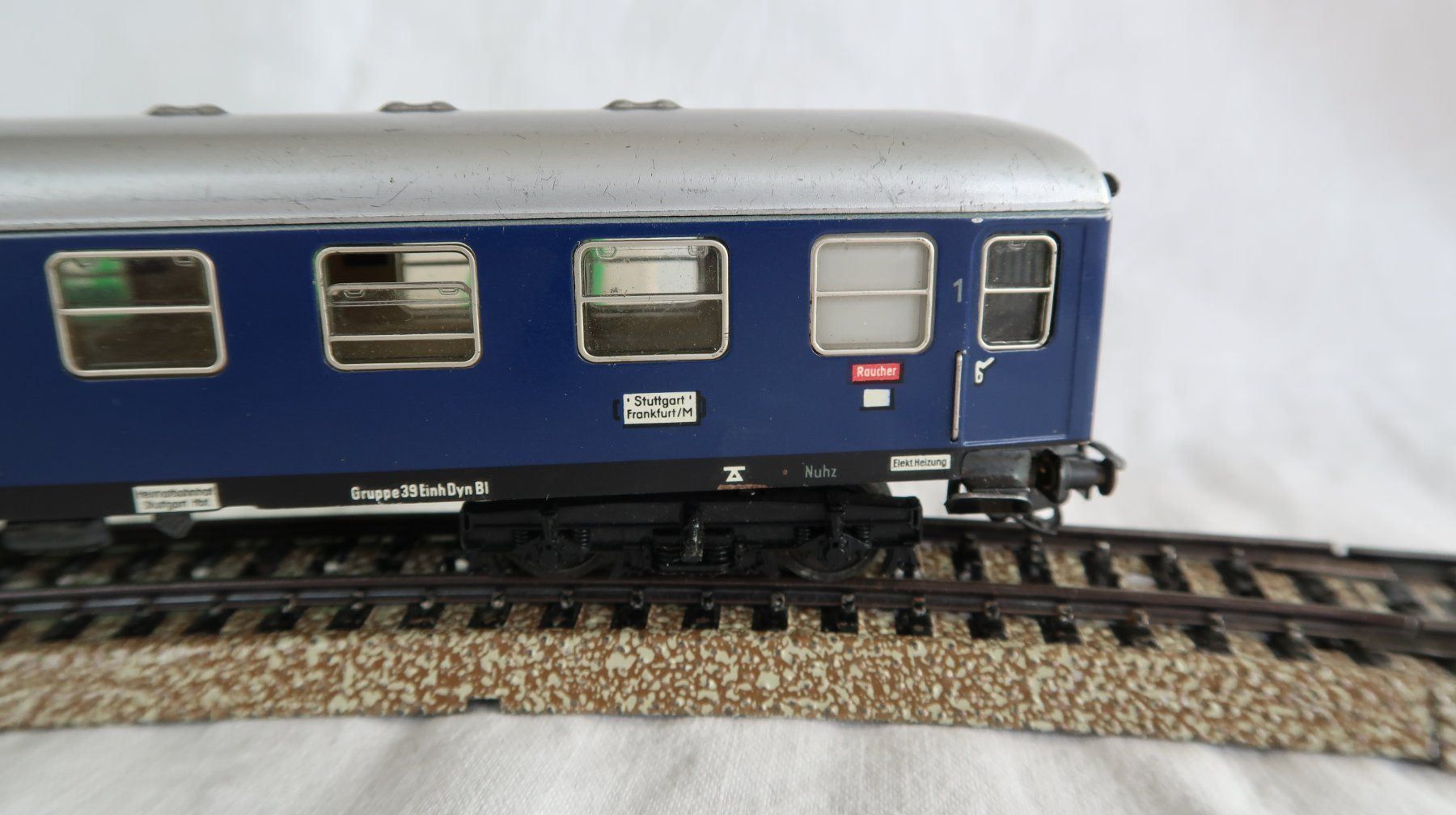 Märklin Modelleisenbahnen: Märklin 4092 Personenwagen – Gebraucht aus Hurden von Barth23 2