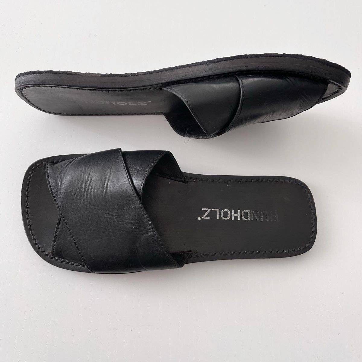Rundholz Damenschuhe: RUNDHOLZ Shoes – Gebraucht aus Emmen von Avviivva_Com2023 2