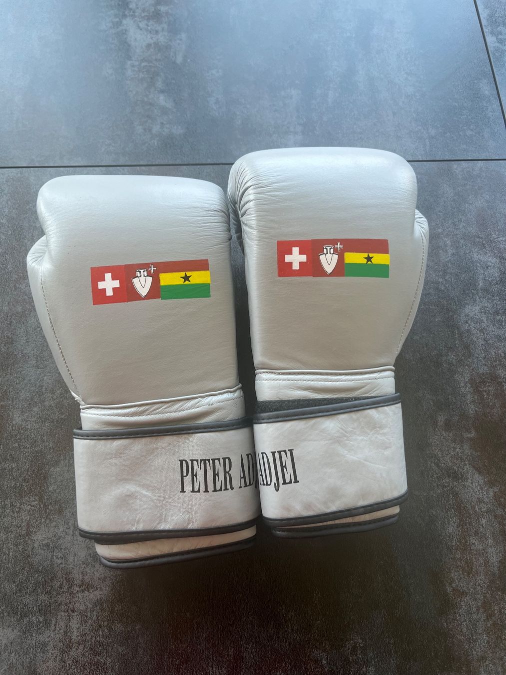 Handschuhe & Handstulpen: Boxing Gloves – Gebraucht aus Zürich von mat_bcg2