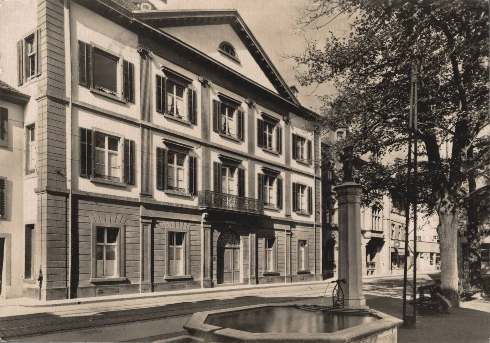 Cartoline postali: Originale alte Ansichtskarte Basel - Formonterhof 1949 – Usato da Luzern venduto da Kartenansicht