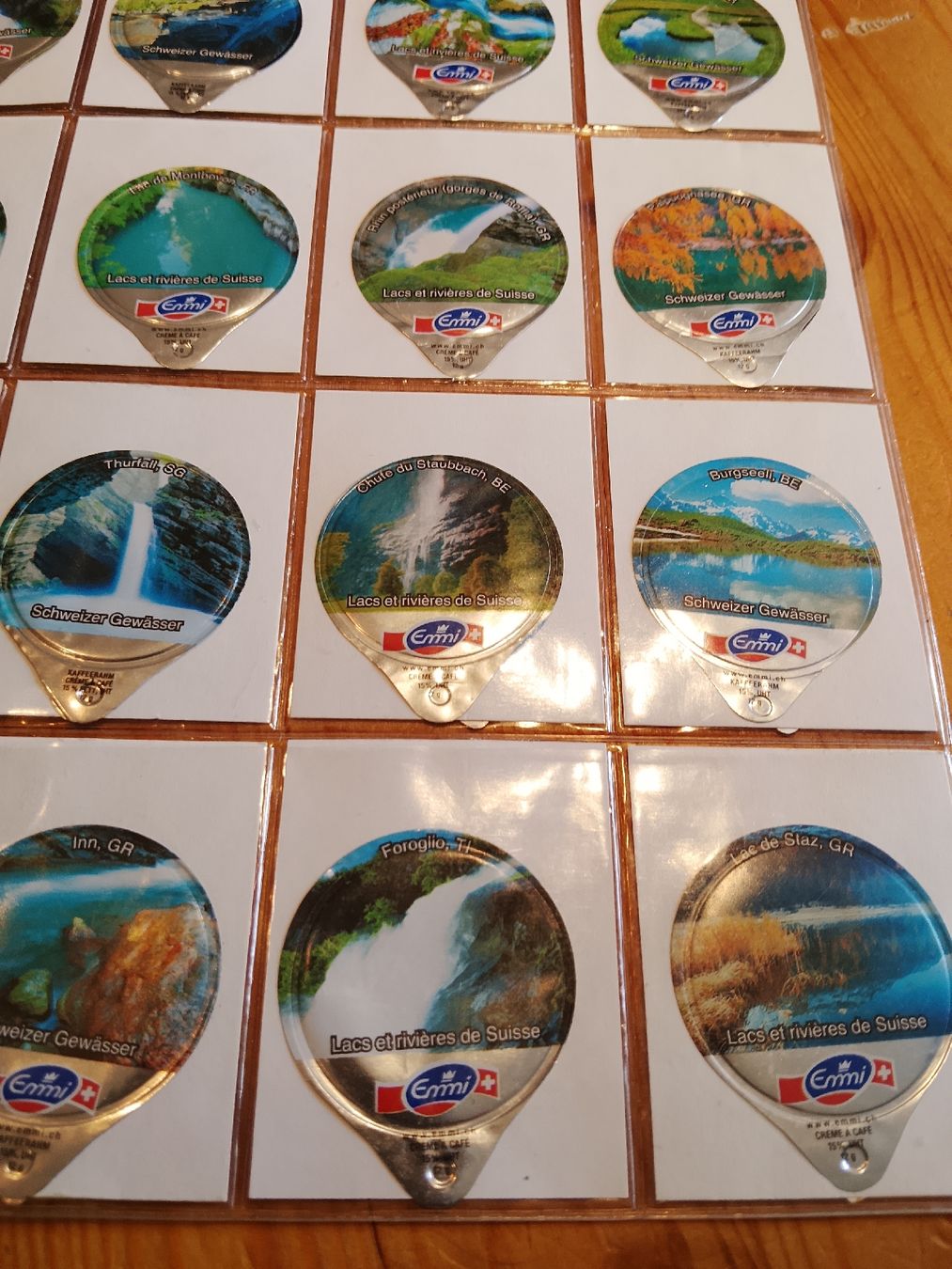 Kaffeerahmdeckel: Kaffeerahmdeckeli  – Gebraucht aus Volken von katz5 4