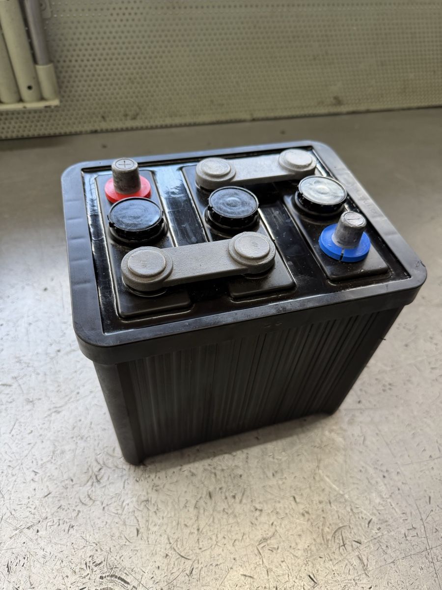 Batterie: 6V Batterie NEU Willys Jeep/ Kaiser – Nuovo (secondo la descrizione) da Lengnau AG venduto da Wobmann97