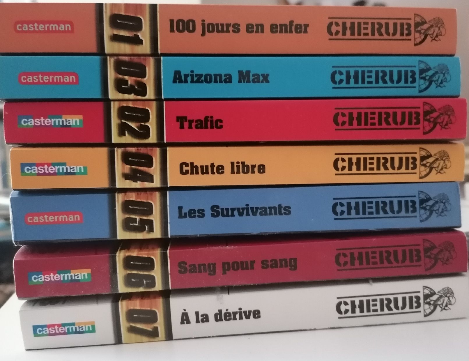 Bücher: Cherub tomes 1-7 – Gebraucht aus Ecublens VD von loi_dy6b