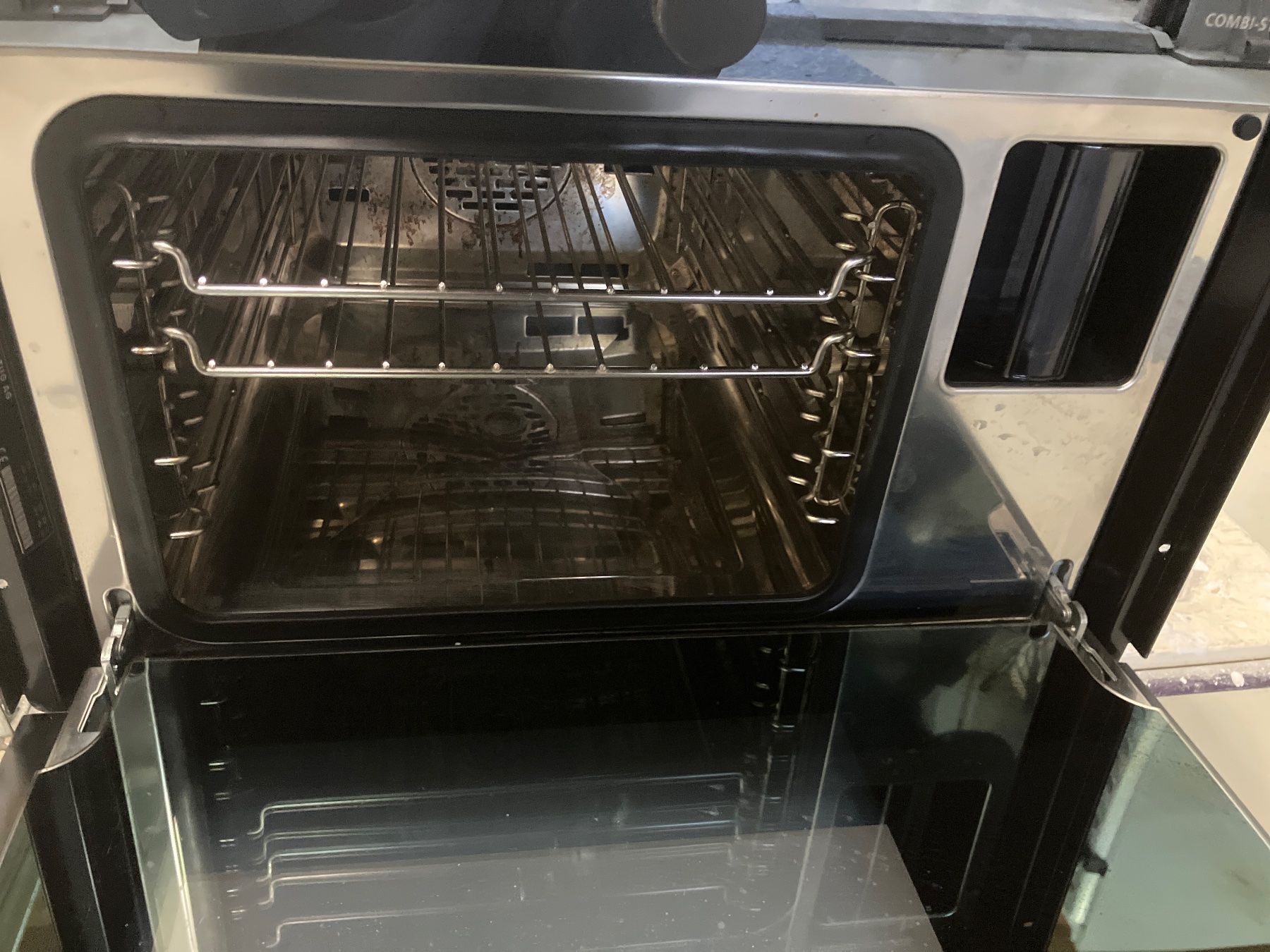 V-Zug Elettrodomestici da cucina: V zug combie steamer 60cm – Usato da Birrwil venduto da Dome84ch 1