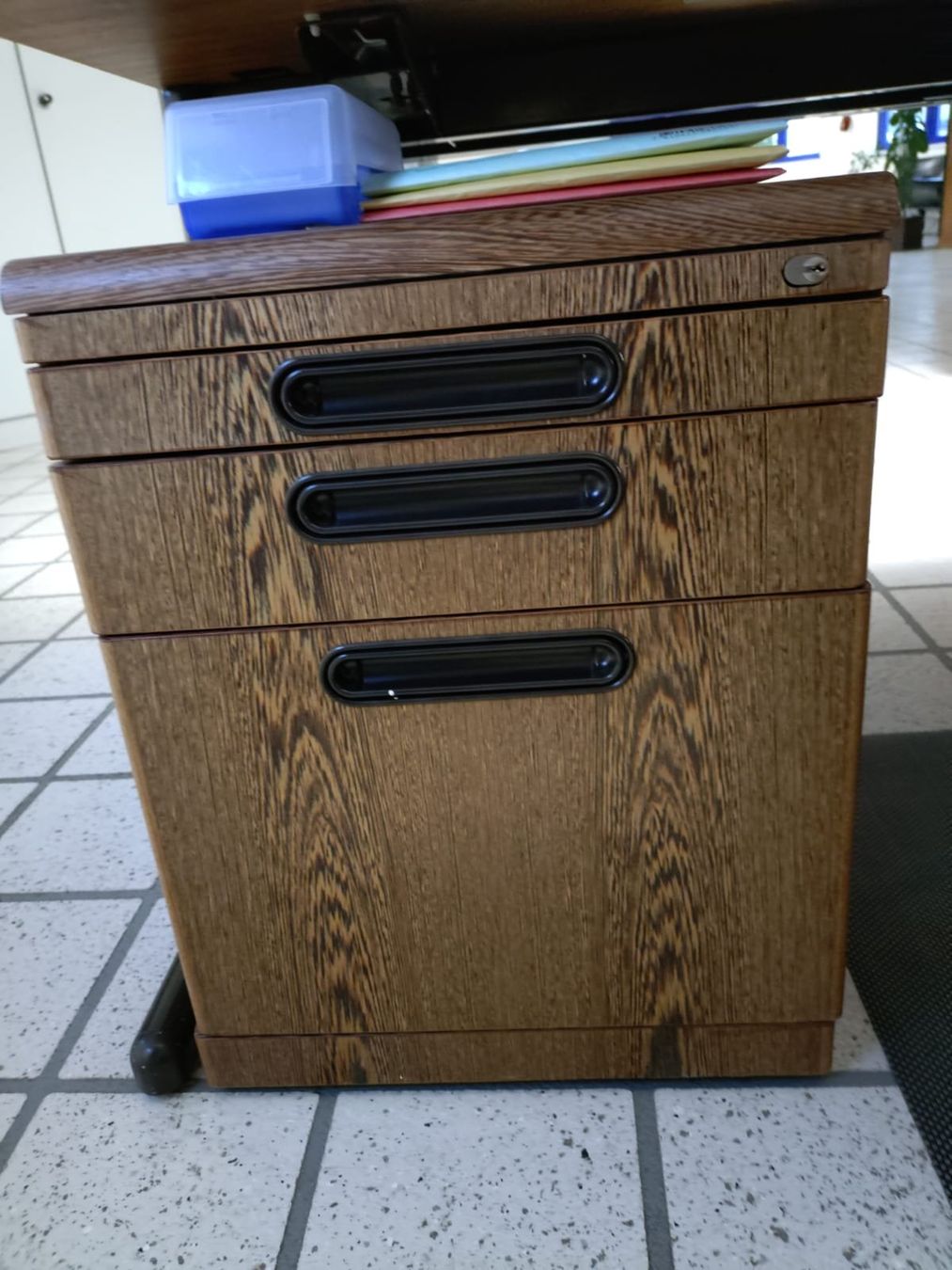 Schreibtische: A vendre bureau de direction – Gebraucht aus Cressier FR von Lilou3110 9