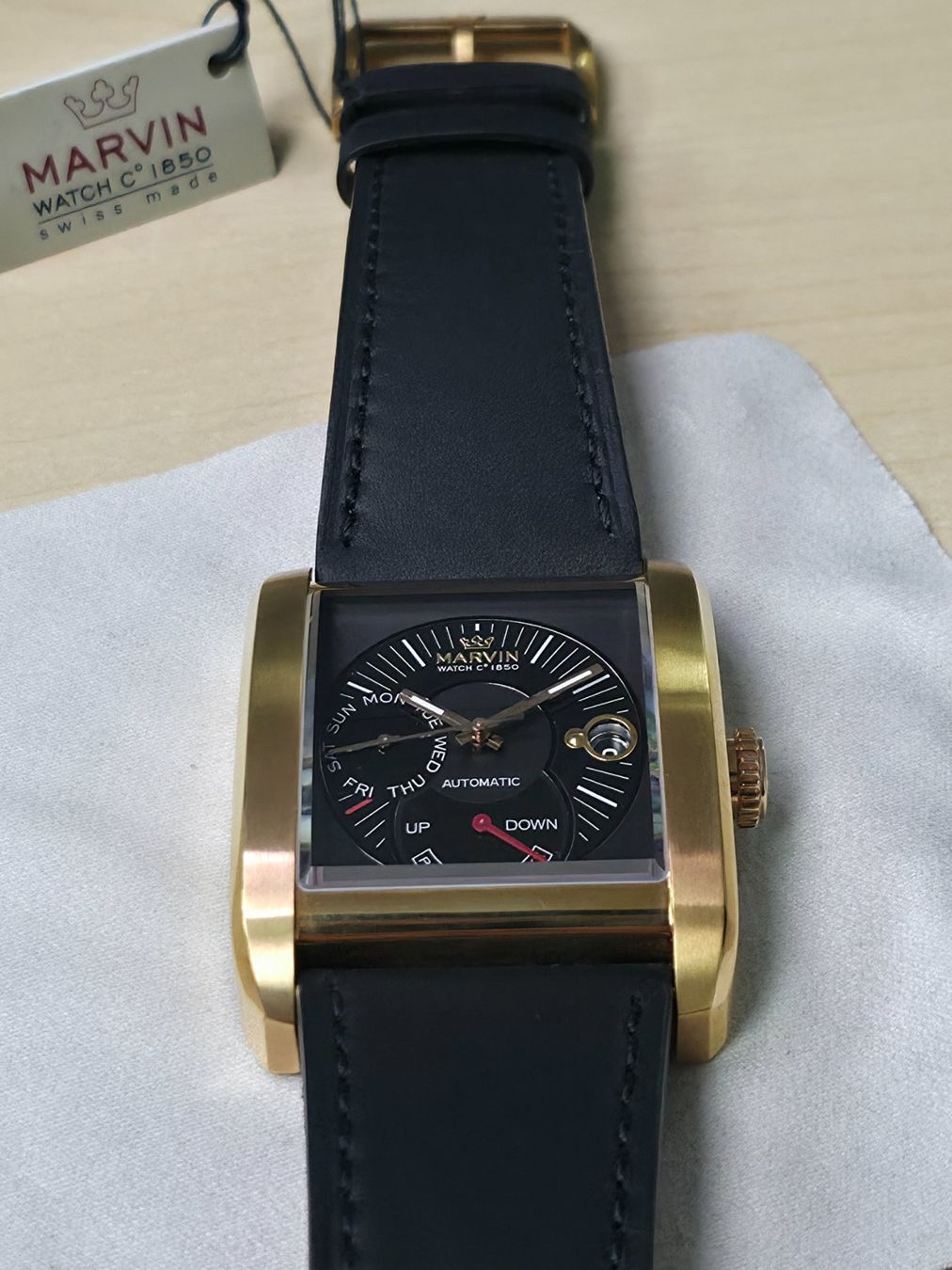 Marvin Orologi: MARVIN Malton Rectangular Lim. 102/150 – Power Reserve - NOS – Nuovo (secondo la descrizione) da Dietlikon venduto da litisop 3