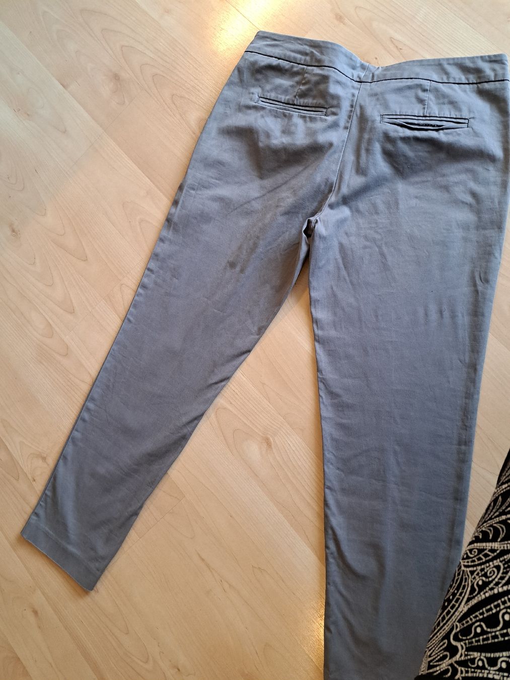 Benetton Pantaloni: Hose von Benneton 7/8 – Usato da Urdorf venduto da Yvonne008 3