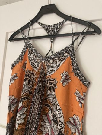Sommerliches Top mit Blumenmuster Grösse M🧡