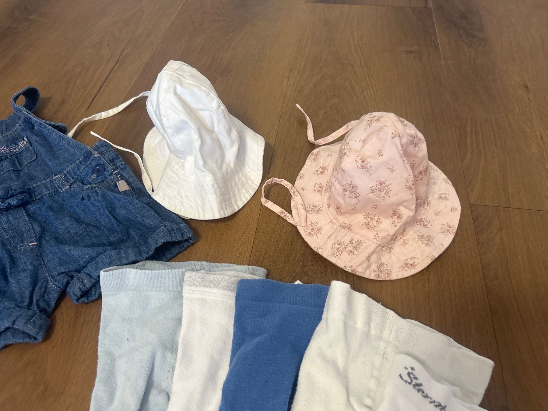 Lotti & Set di vestiti: Kleiderpaket Baby Gr 56 – Usato da Regensdorf venduto da Spyke55 2