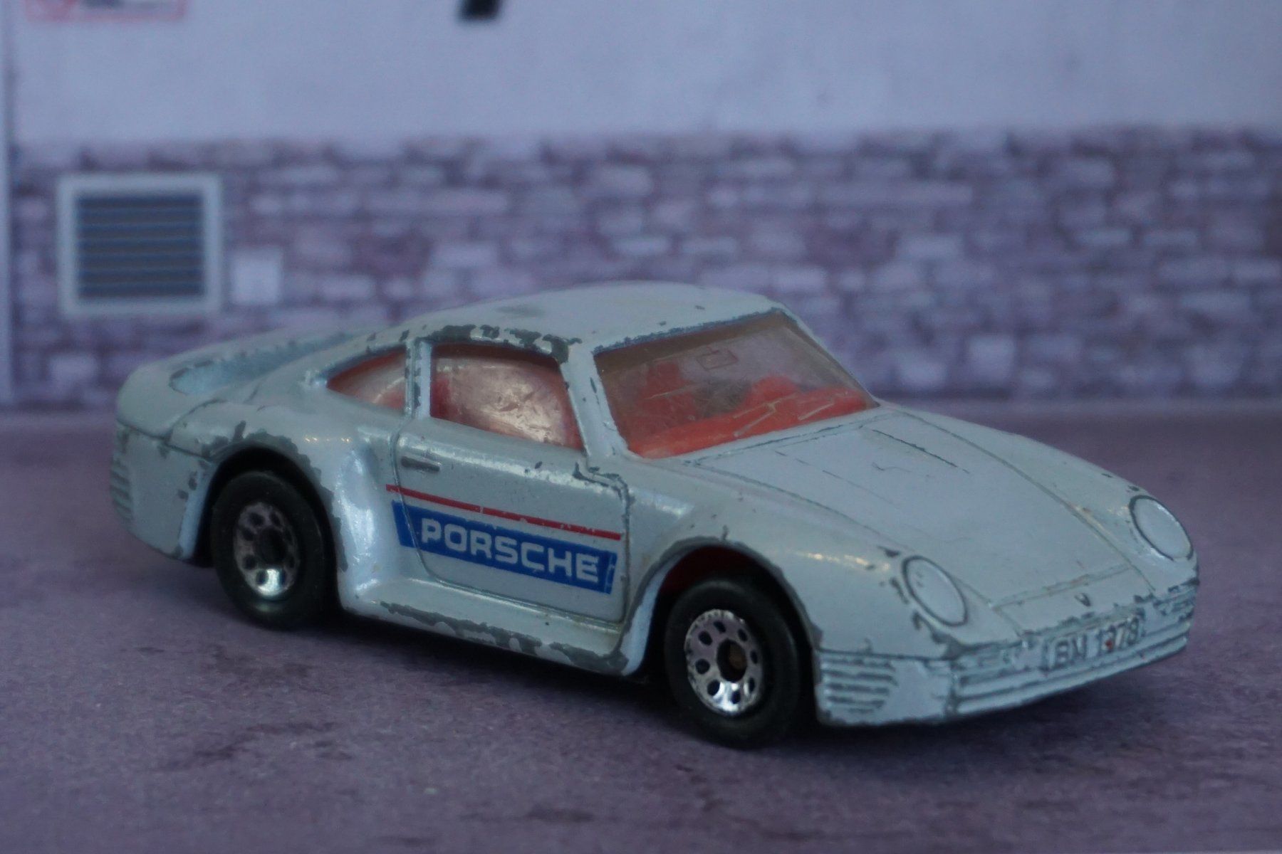 Matchbox Modellautos: Matchbox Porsche 959 SELTEN !!!!!!!!!!!!!!!!!!!! – Gebraucht aus Reiden von Doppeldecker69