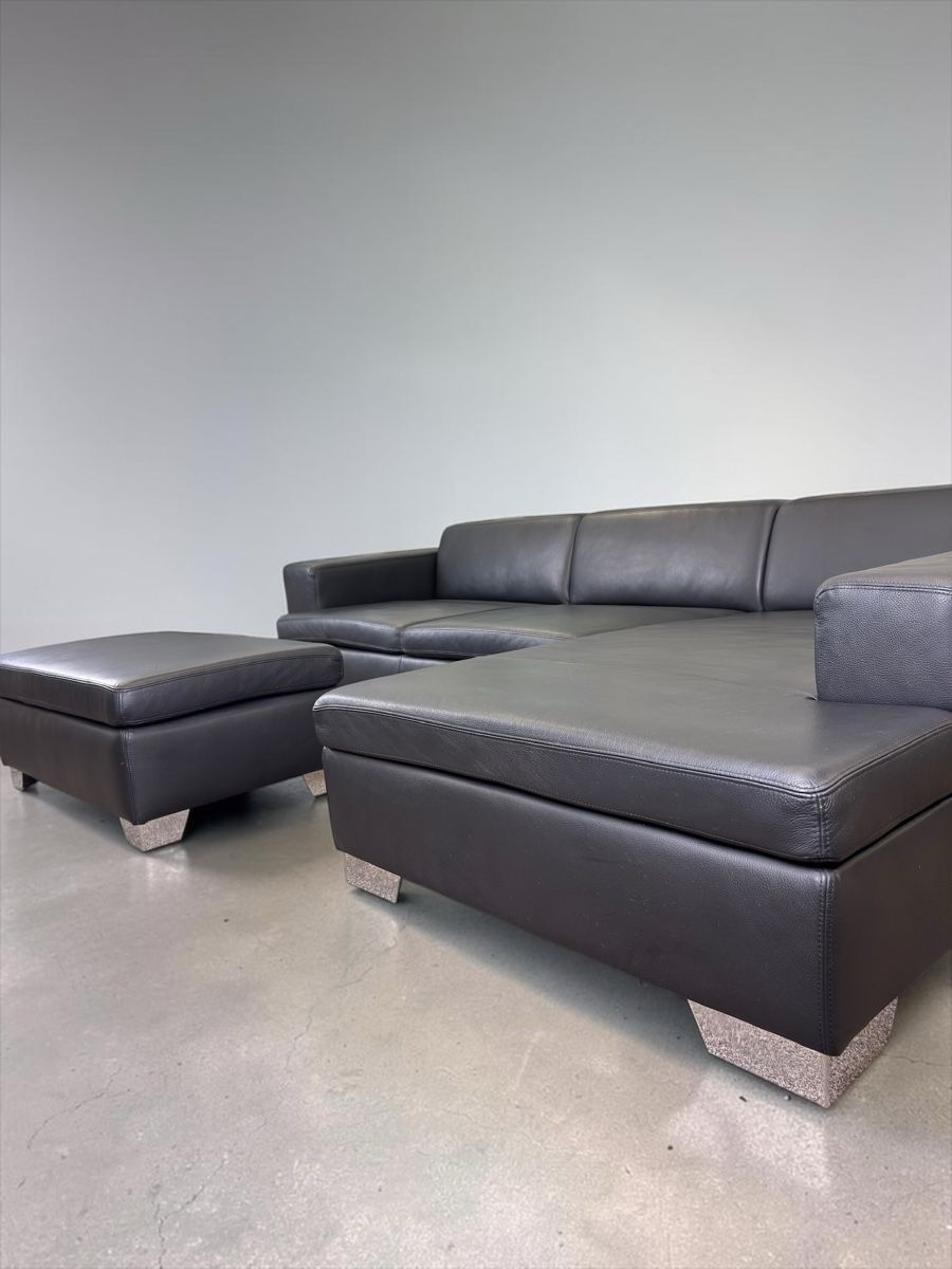 Divani: Ecksofa aus echtem Rindsleder, schwarz, mit Bettfunktion – Usato da Fehraltorf venduto da Sofalab.swiss 2