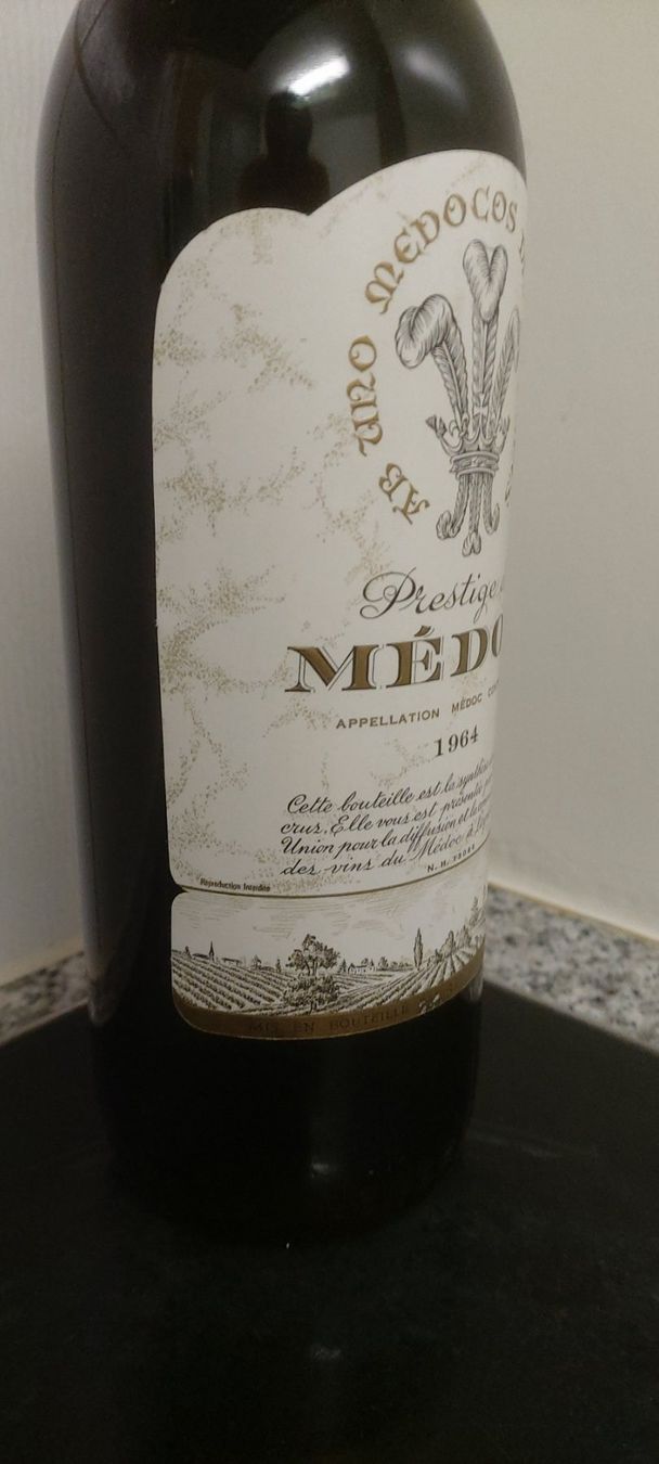 Vino: Prestige du  Médoc 1964 75 cl. – Nuovo (secondo la descrizione) da Grenchen venduto da poggione 2