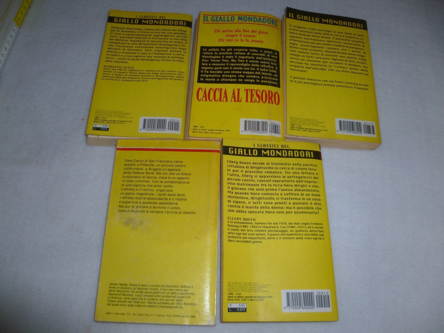 Libri: 10 LIBRI GIALLO MONDADORI – Usato da Zeiningen venduto da elcanaja 1
