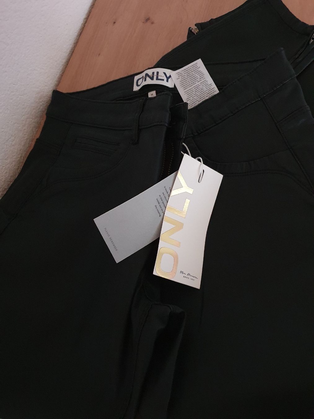 Only Pantaloni: Coole Damen Hose M – Nuovo e nell'imballaggio originale da Fischingen venduto da nad_fxf2 5