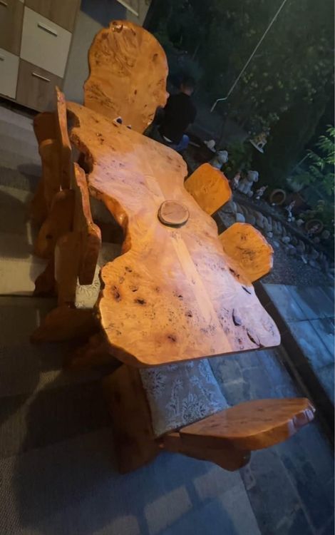 Set di tavolo e panche: Massiver Wurzelholztisch mit Stühlen – Nuovo (secondo la descrizione) da Bad Zurzach venduto da alb_6qdw
