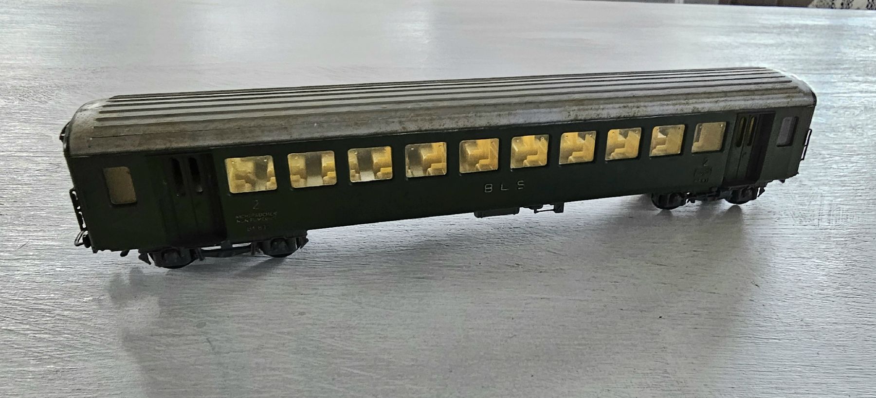 Kleinbahn Modelleisenbahnen: BLS Personenwagen Kleinbahn – Gebraucht aus La Cibourg von Octavio57 1