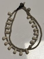 Ethno Fusskettchen mit Howlith & Glöckchen – Boho Style