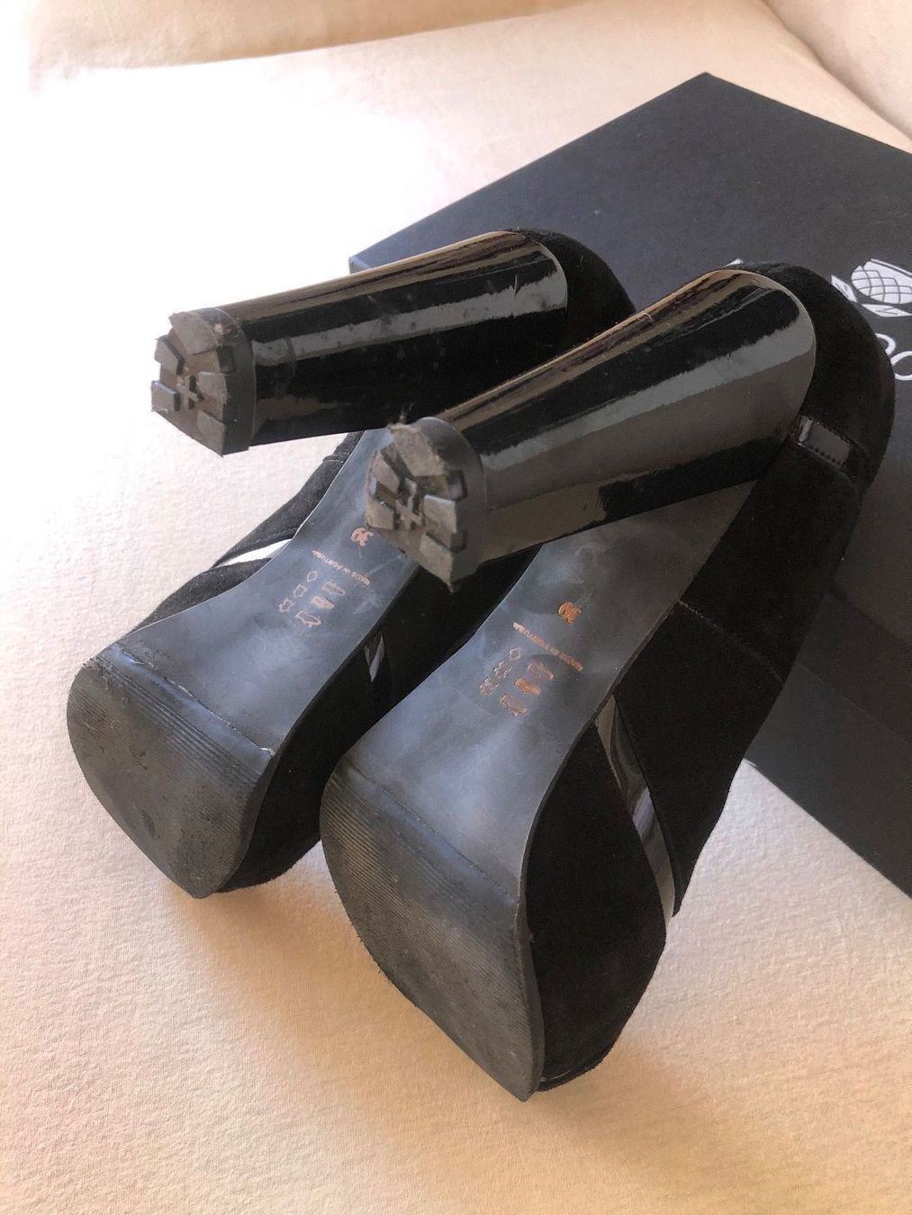 Chaussures femmes: Pumps / Schwarze Schuhe 39 – D'occasion à Zürich par Angela_Fashion_Lover 3