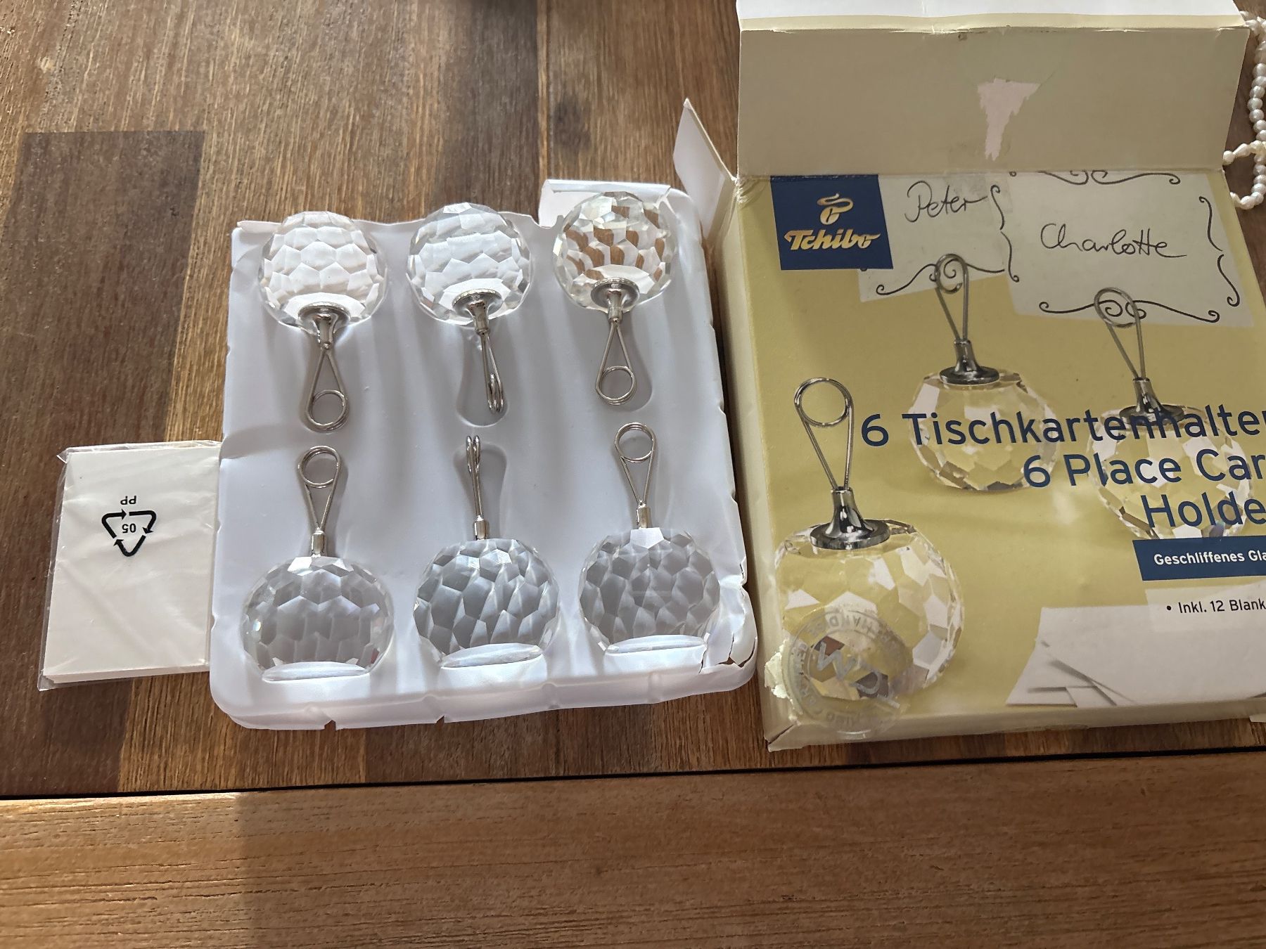 Wandhalterungen: 6 Tischkartenhalter Glas – Neu und originalverpackt aus Schübelbach von S1CH 1